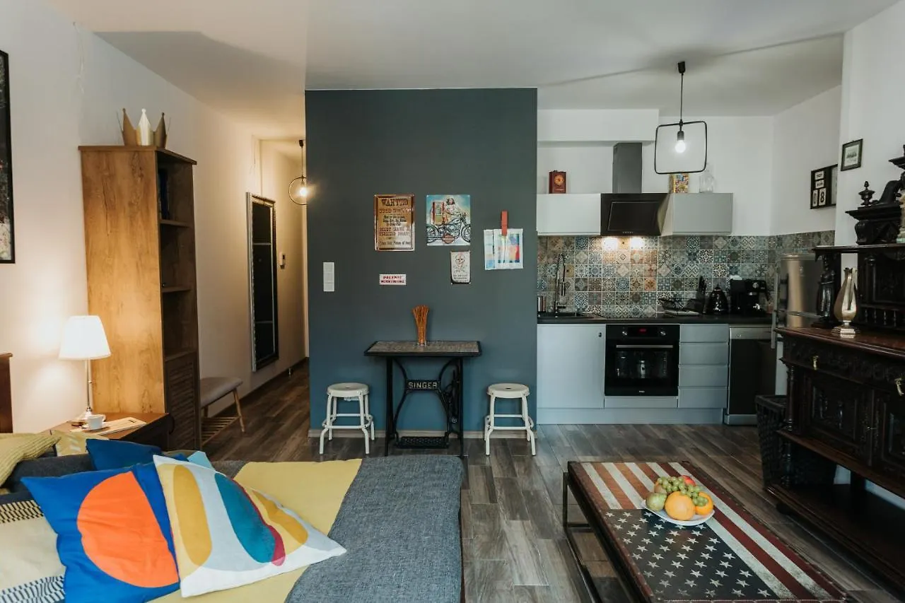 Apartment Singer Retro Studio In Kazimierz Krakow